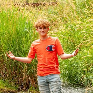 Meet your Posher, Coby